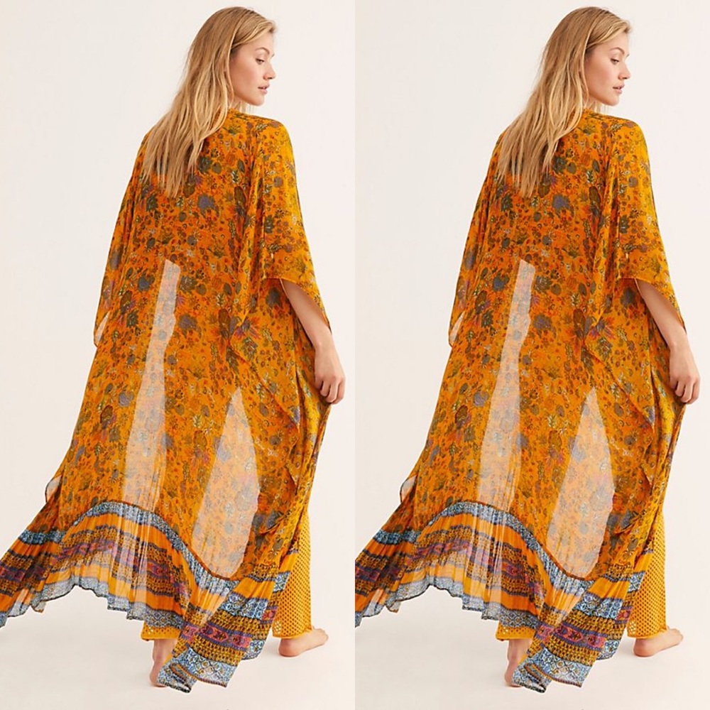 ISO Waterfall Ruffle kimono
